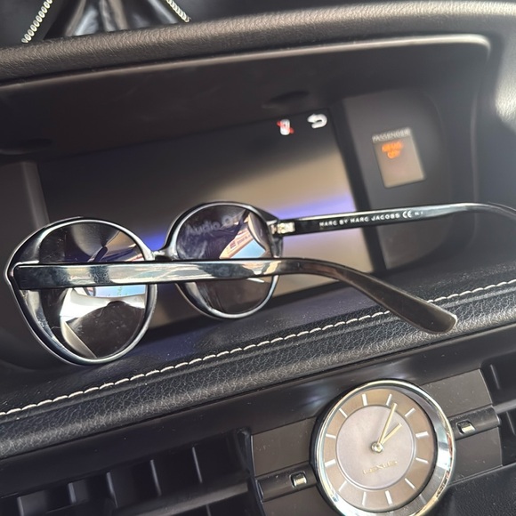 Marc by Marc Jacob sunglasses - Picture 5 of 5